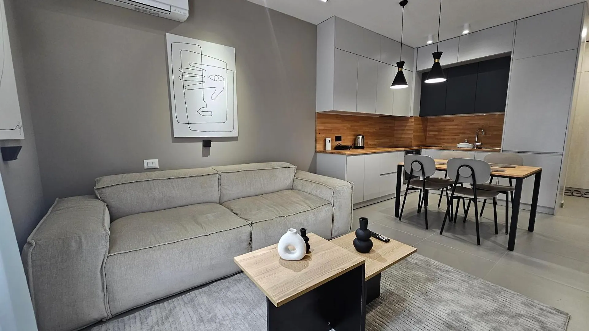 Valentino Noir Apartment Tirana