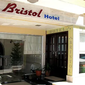 3* Otel Bristol