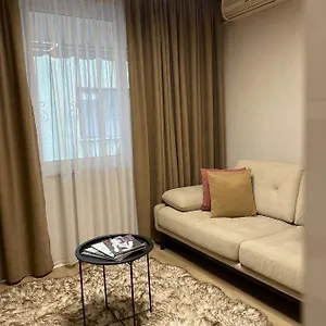 Apartment Rest Bllok, Tirana
